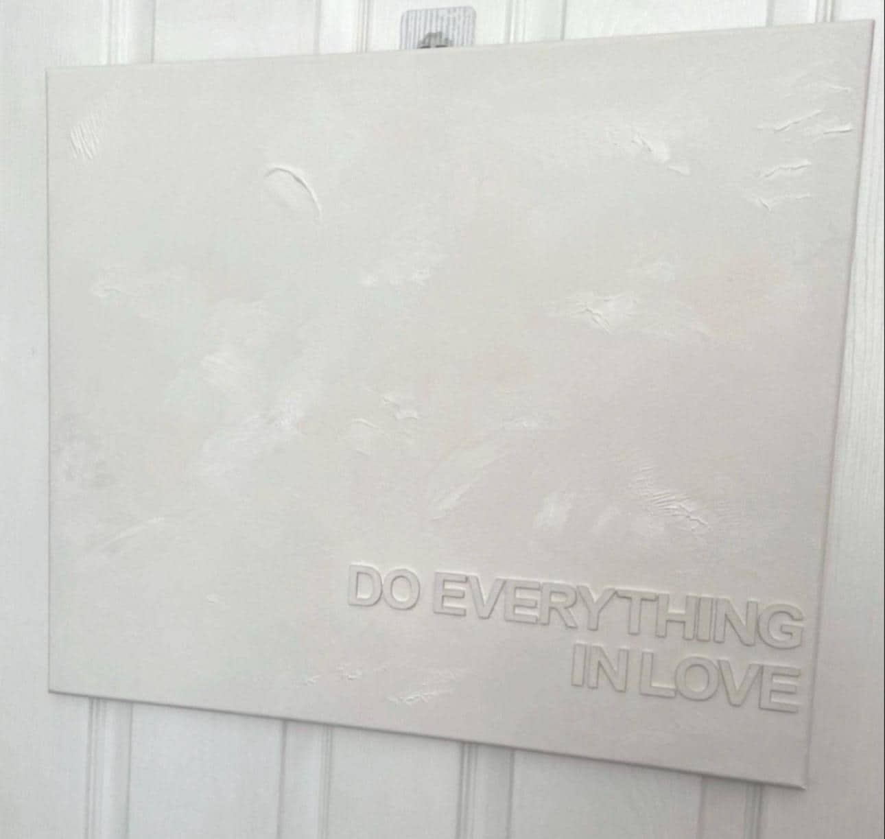 Textured canvas with wording (medium)